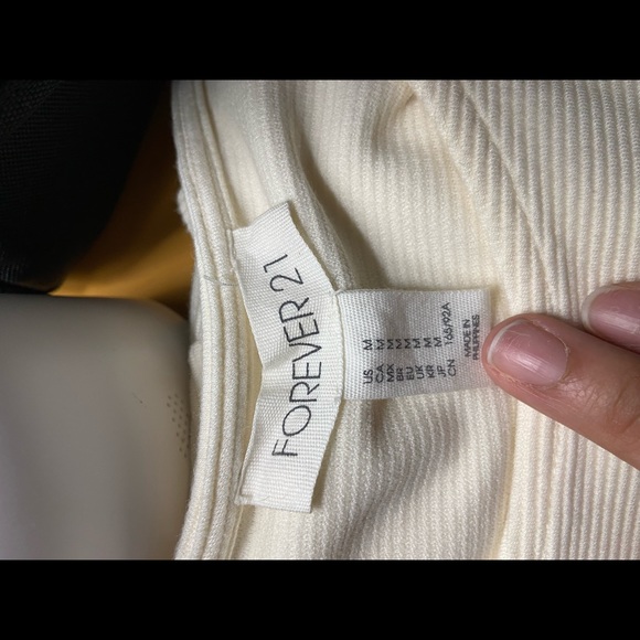 Forever 21 white long sleeve dress - Picture 3 of 3